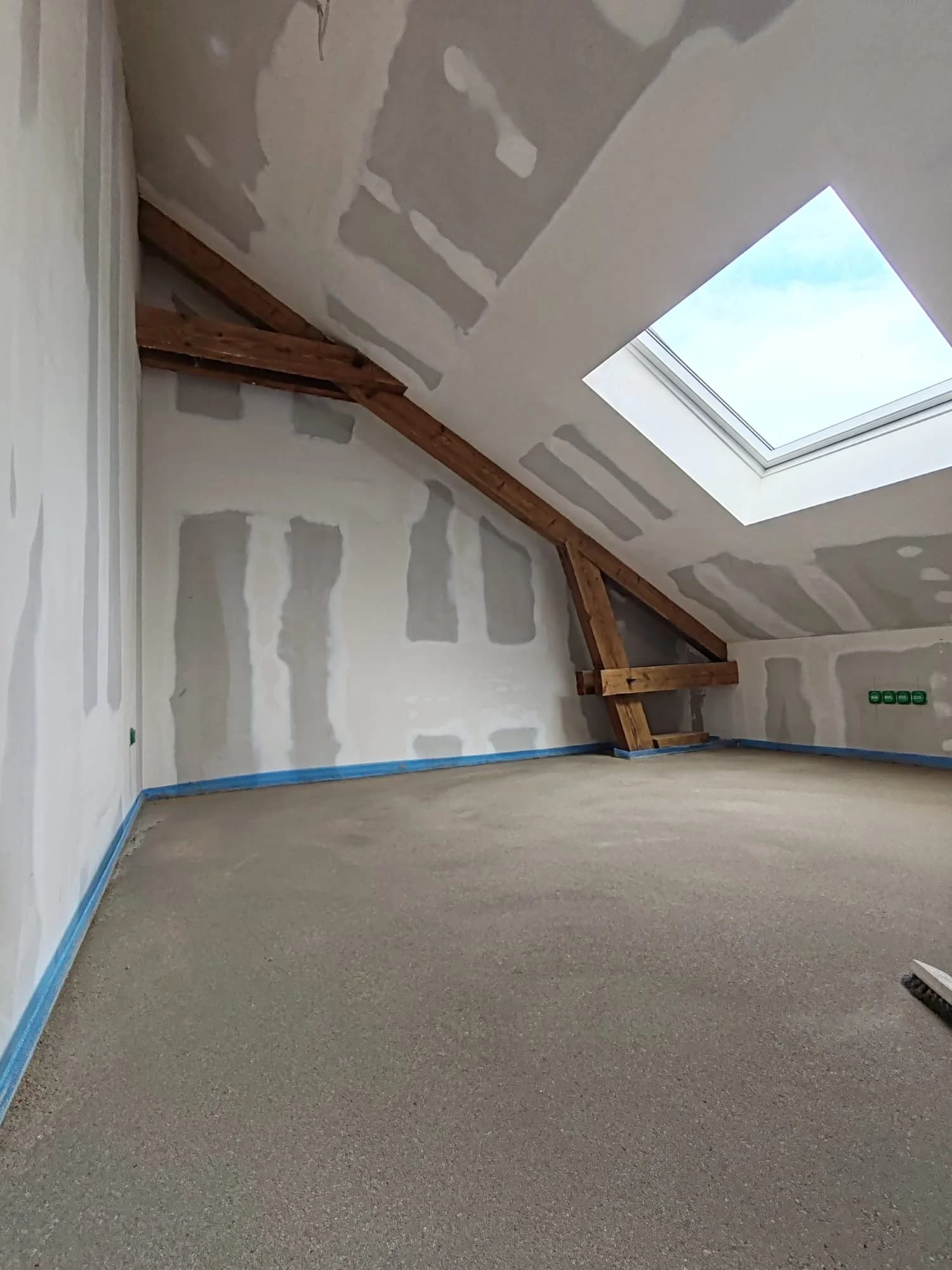 Plastering and finishing work MHK Peinture